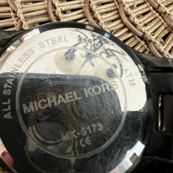 Michael Kors Black Watch - Picture 7 of 7